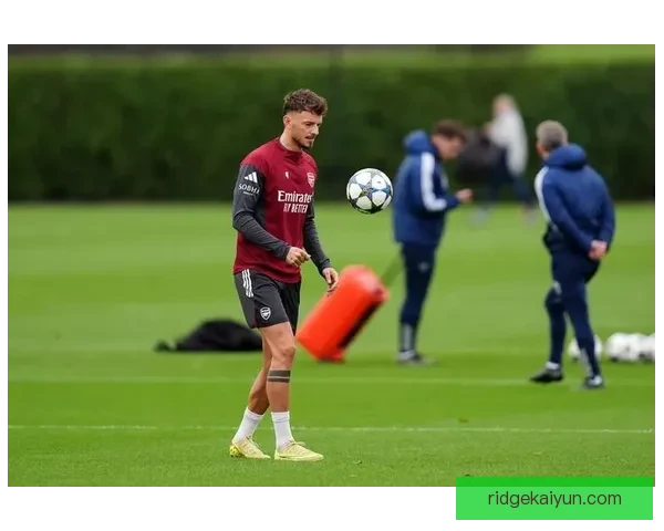 里奥近期表现稳健，状态回暖受到外界广泛关注