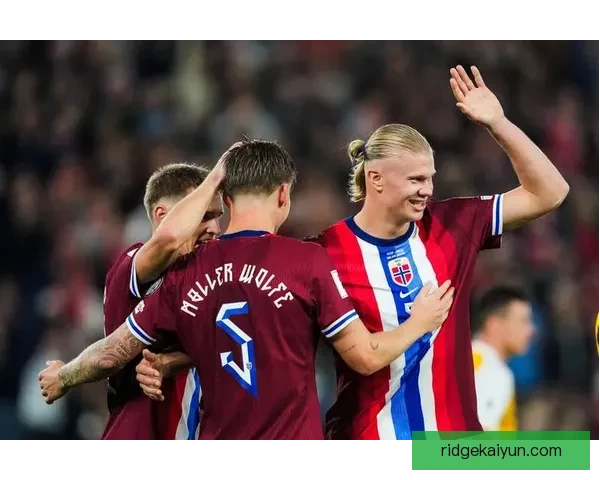 莱万多夫斯基与哈兰德表现分析：两大顶级前锋的状态与进球能力对比